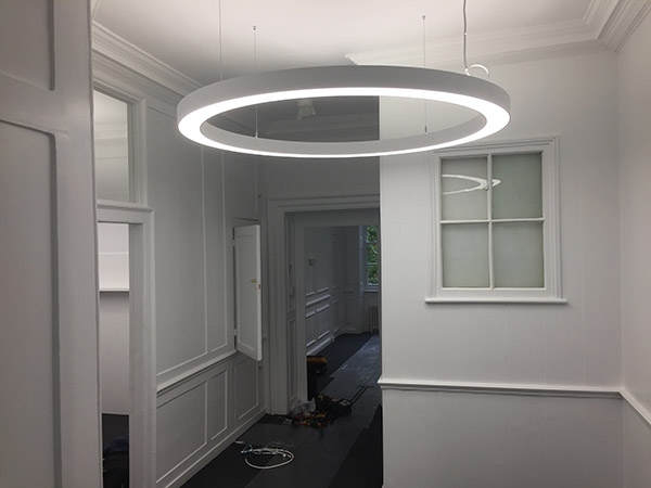 85 Harley Street, Lifts